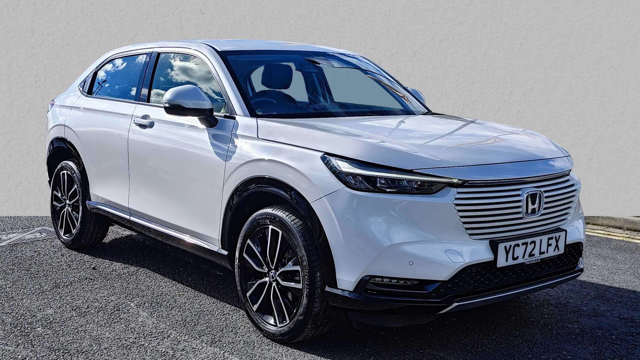 Main listing image - Honda HR-V