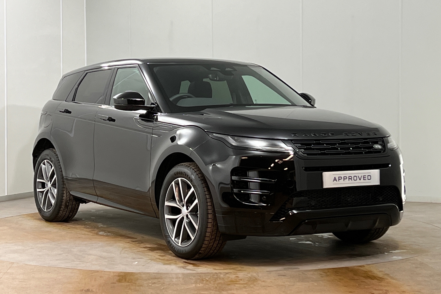 Main listing image - Land Rover Range Rover Evoque