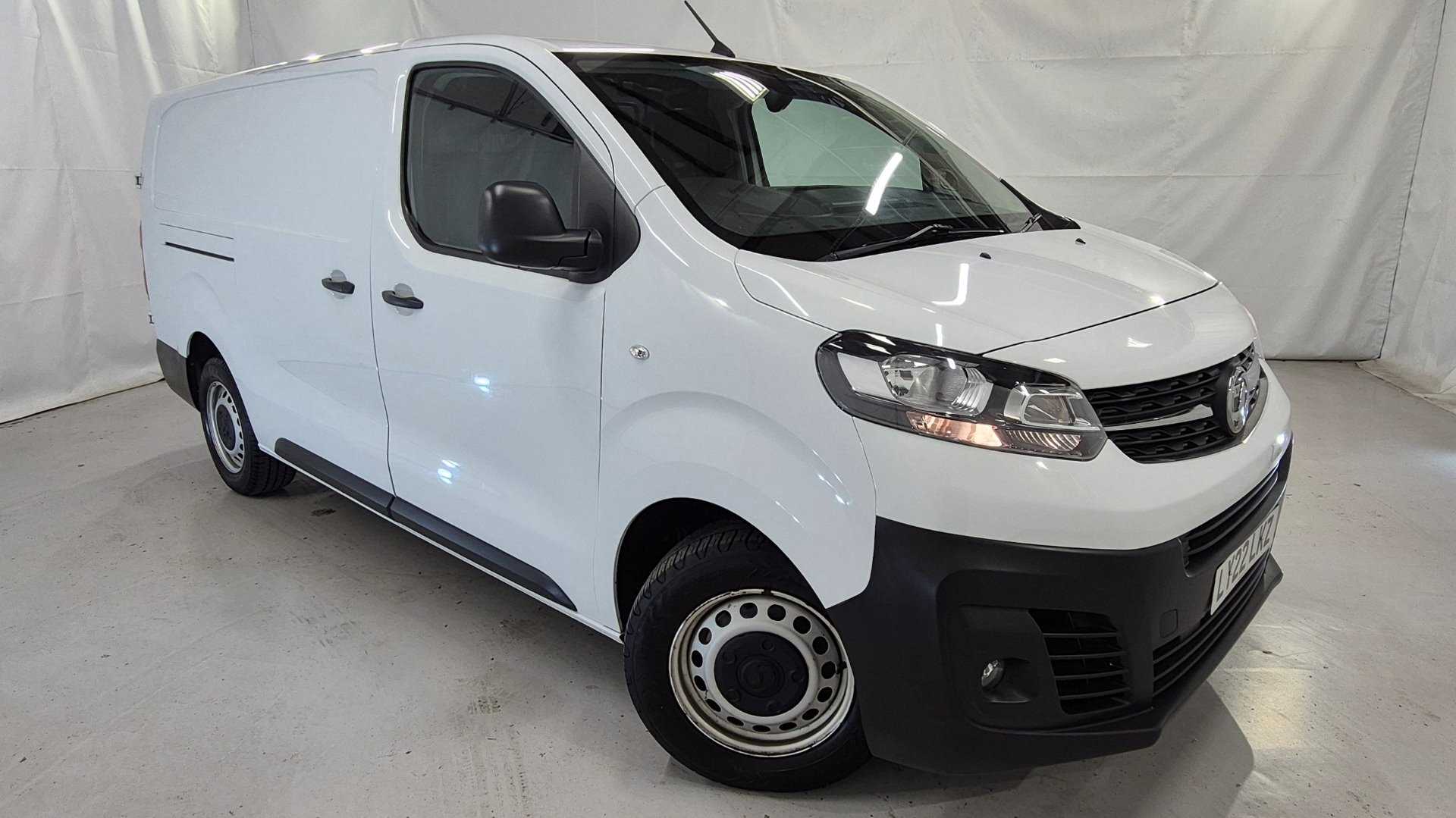 Main listing image - Vauxhall Vivaro