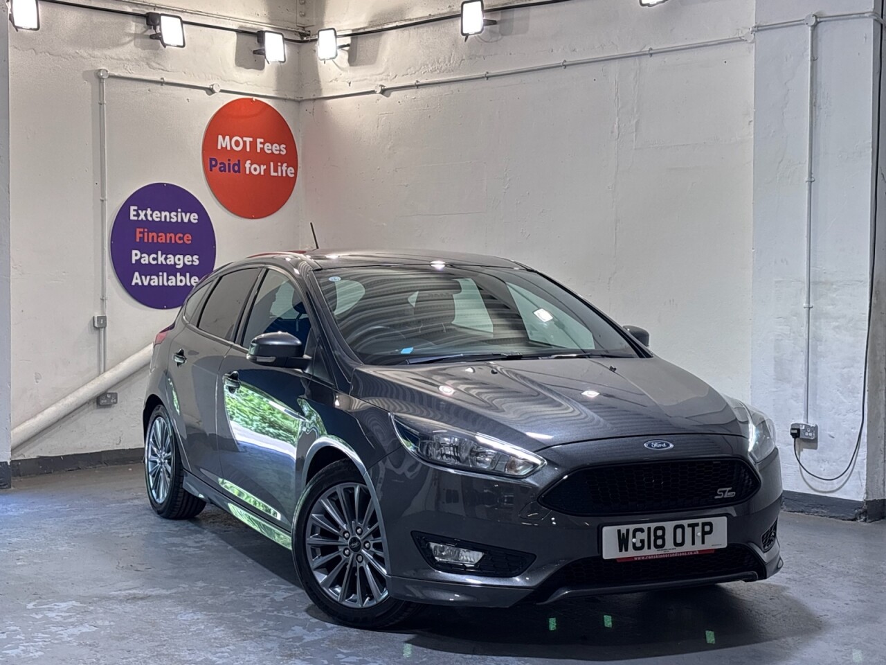 Main listing image - Ford Focus