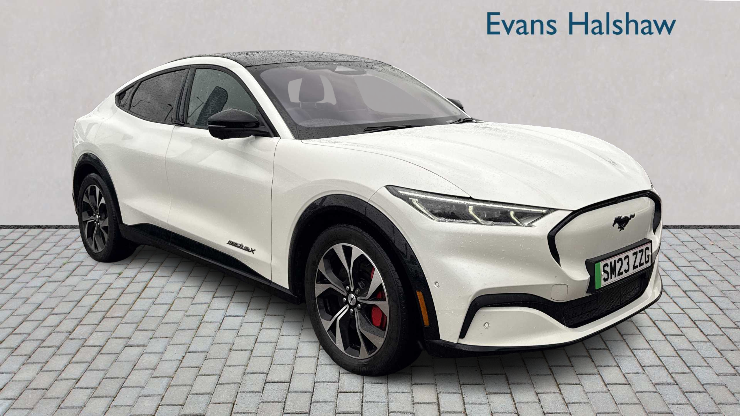 Main listing image - Ford Mustang Mach-E