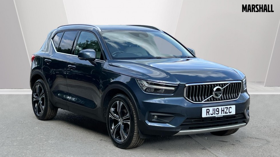 Main listing image - Volvo XC40