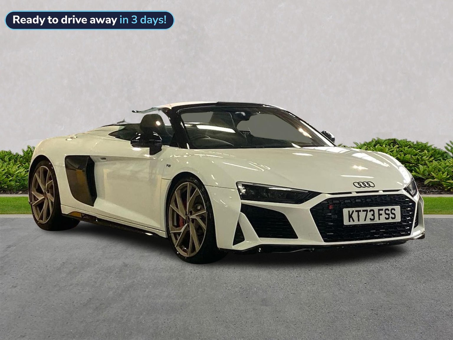 Main listing image - Audi R8 Spyder