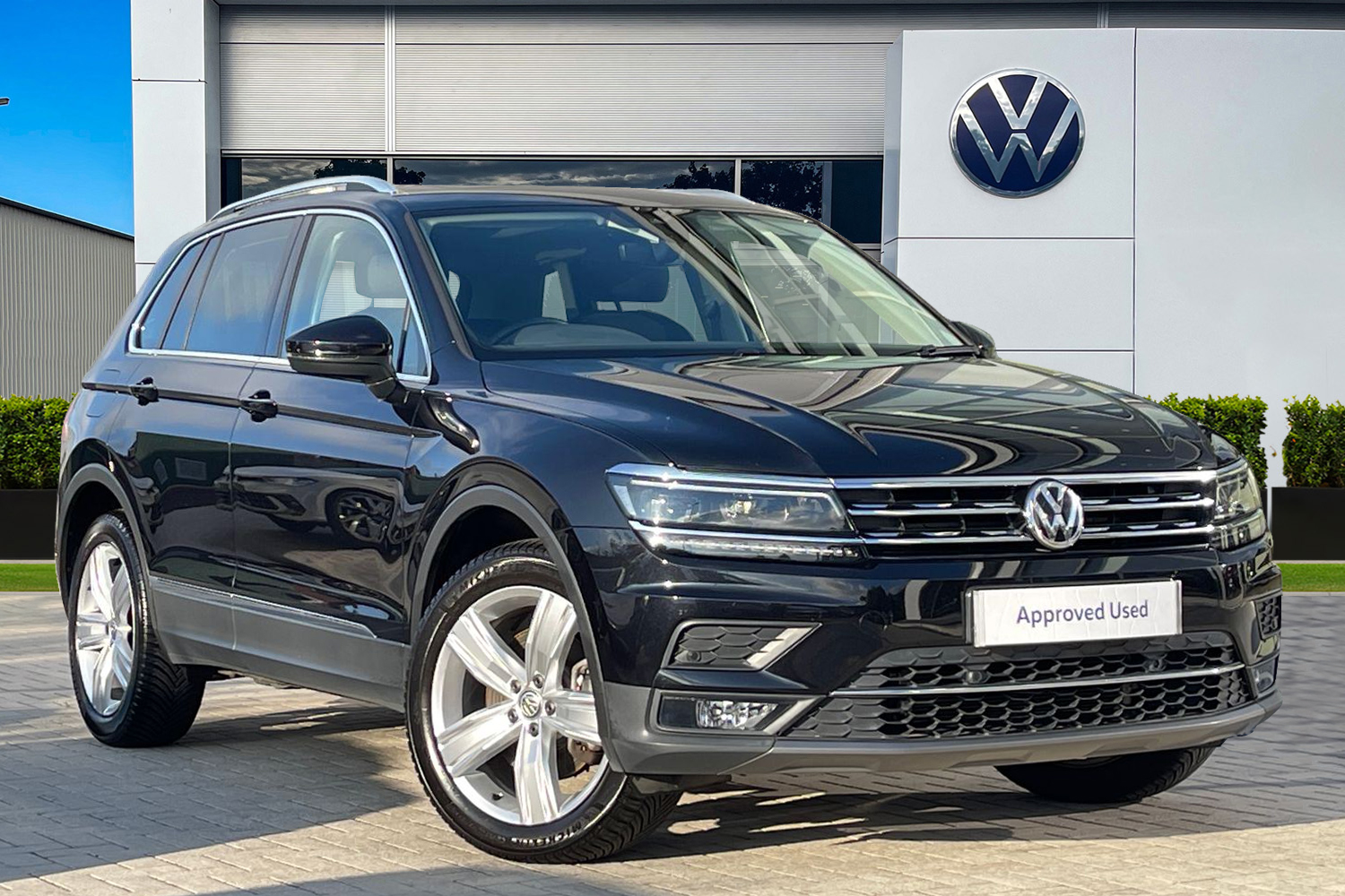 Main listing image - Volkswagen Tiguan