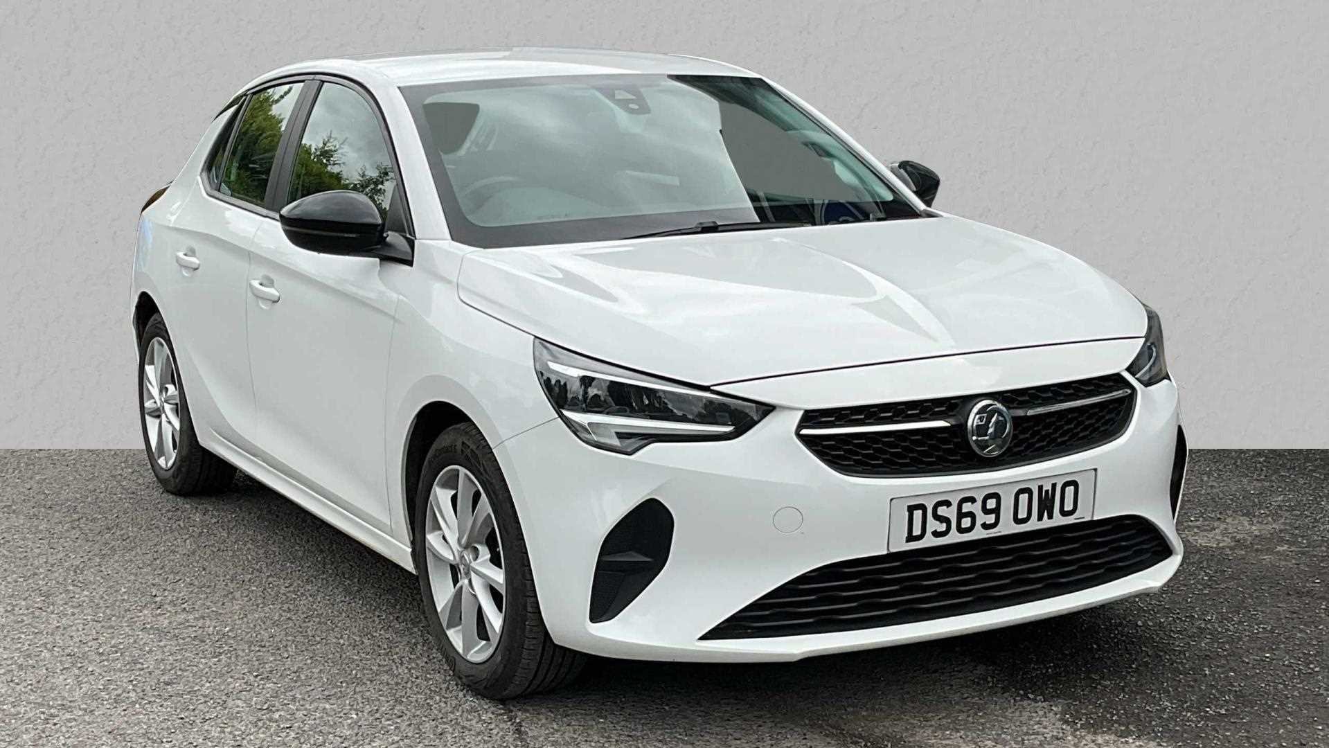 Main listing image - Vauxhall Corsa