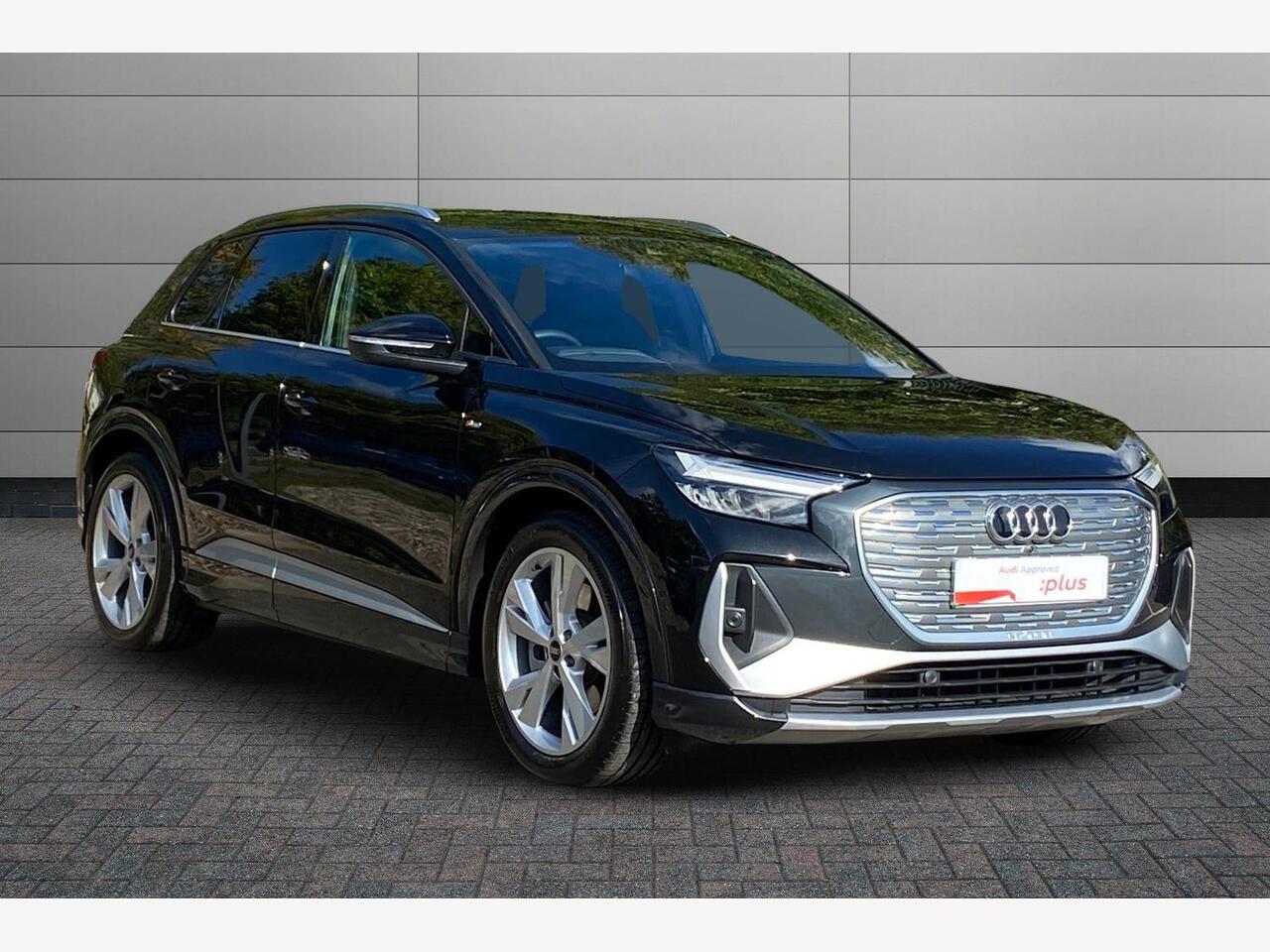 Main listing image - Audi Q4