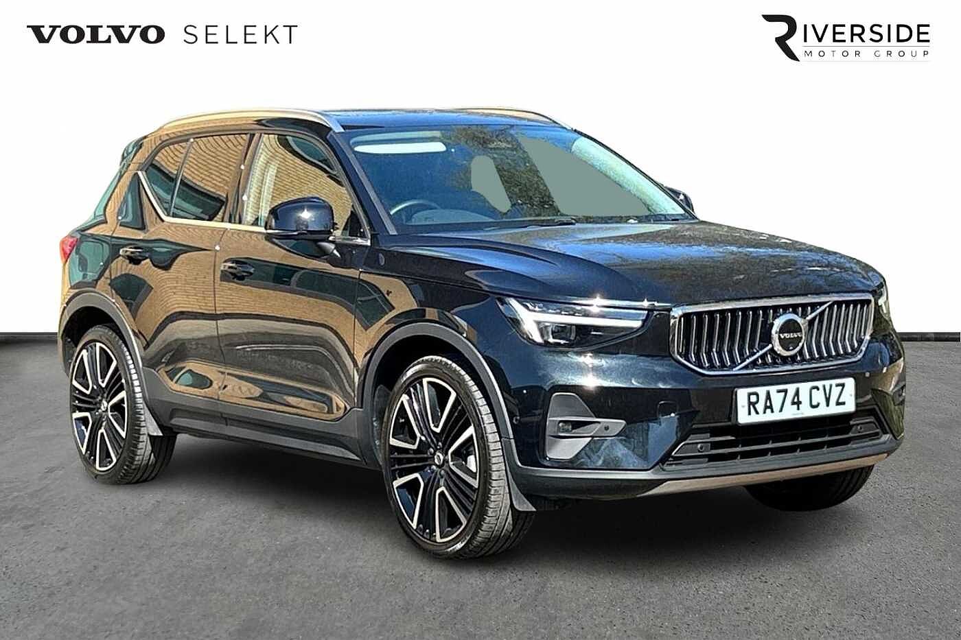 Main listing image - Volvo XC40