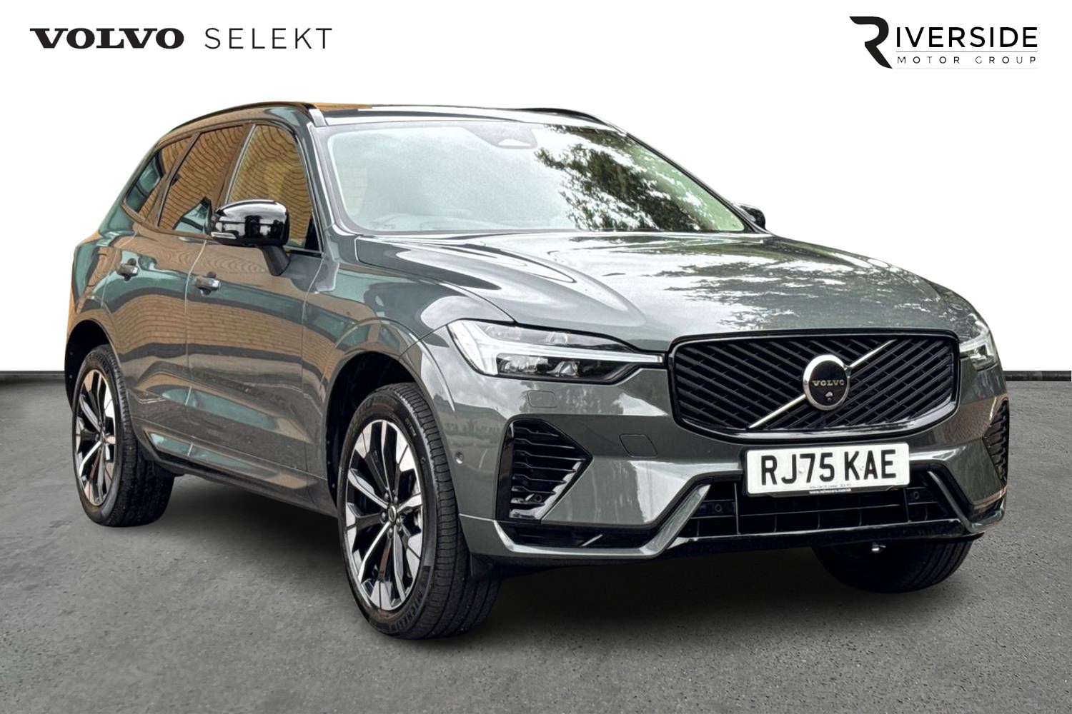 Main listing image - Volvo XC60