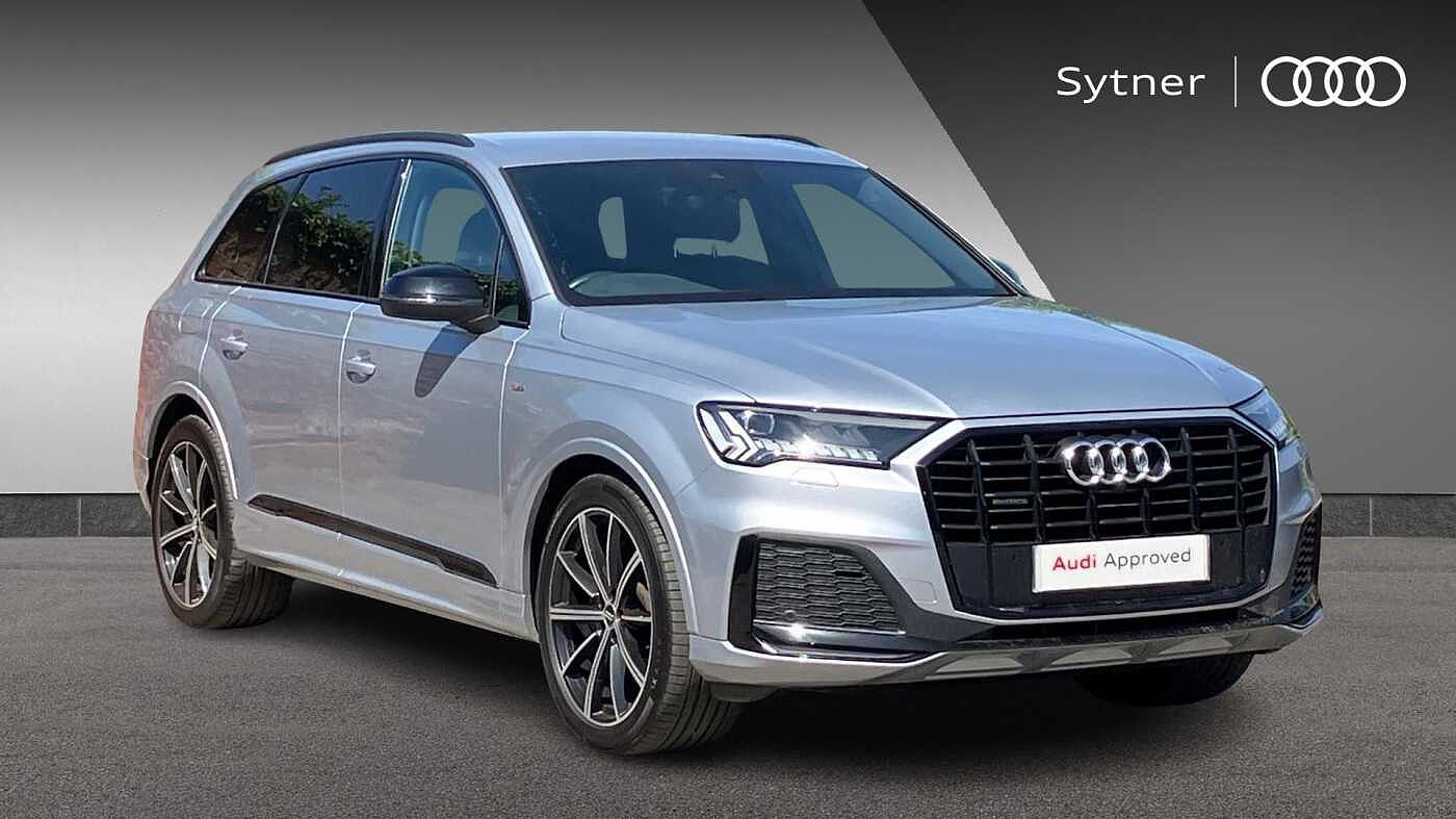 Main listing image - Audi Q7