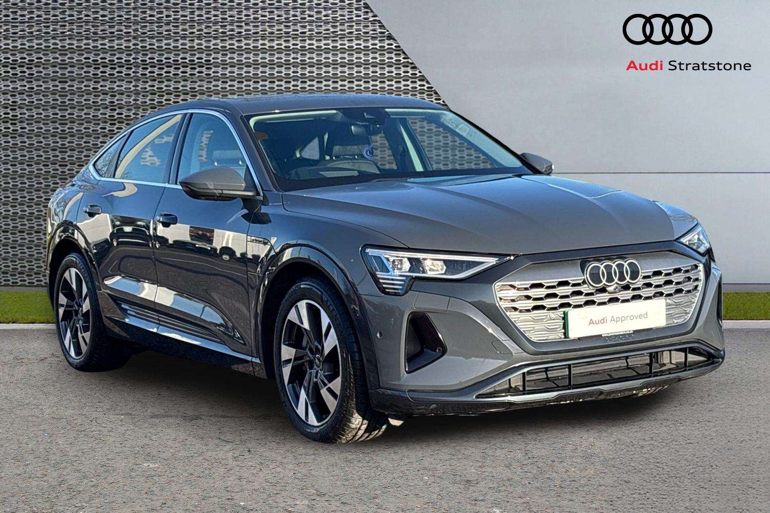 Main listing image - Audi Q8 e-tron