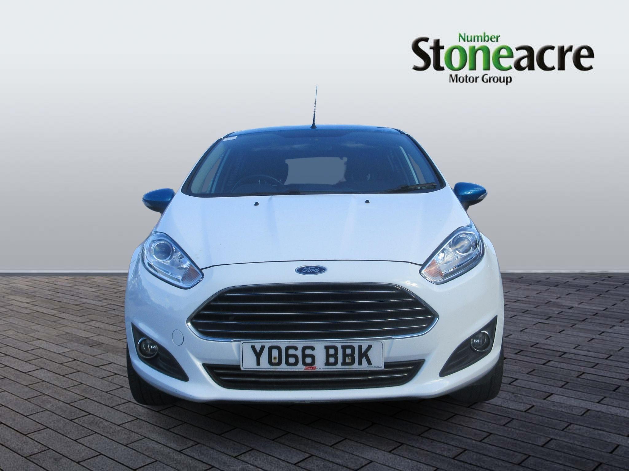 Main listing image - Ford Fiesta