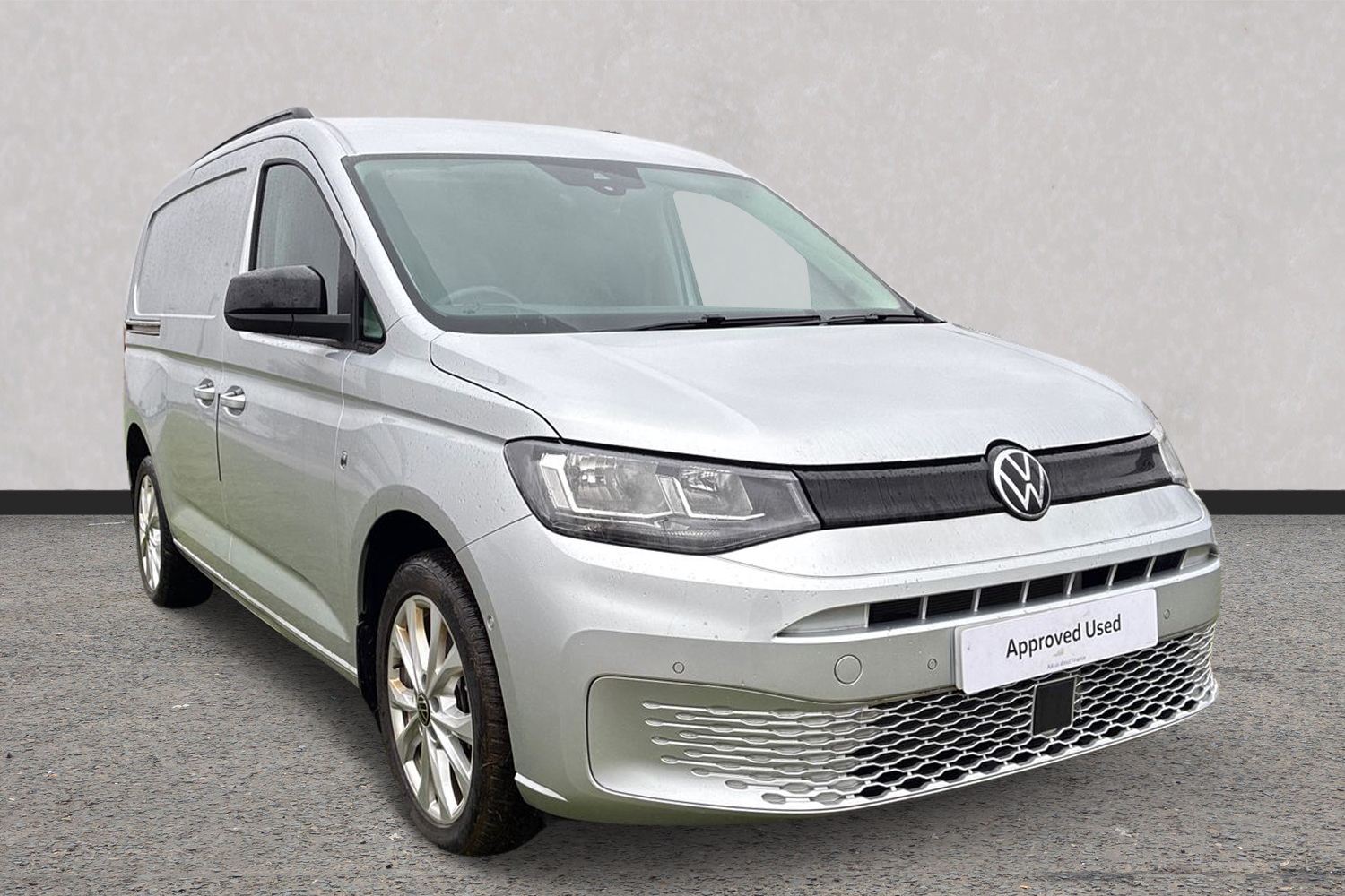 Main listing image - Volkswagen Caddy Maxi