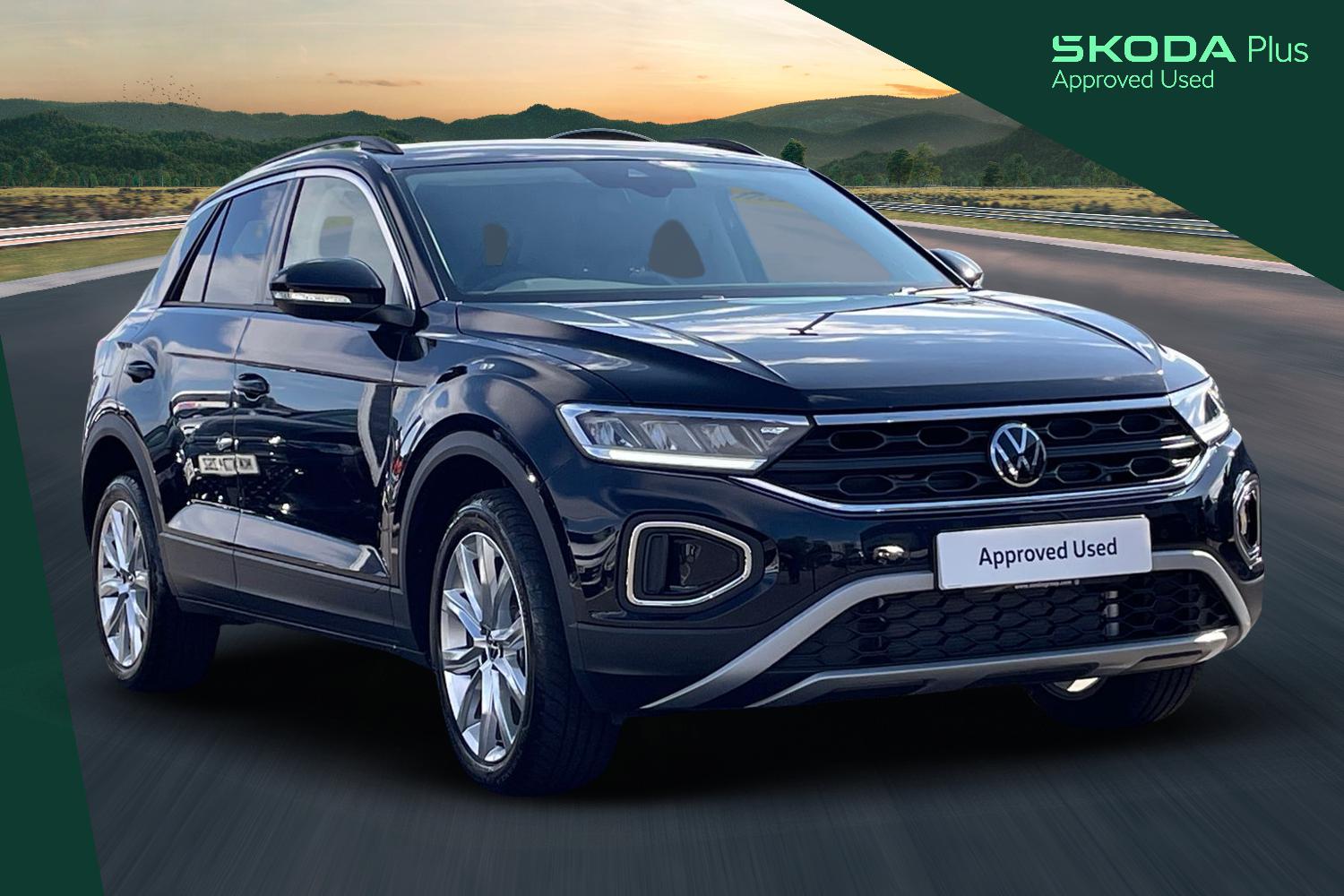 Main listing image - Volkswagen T-Roc