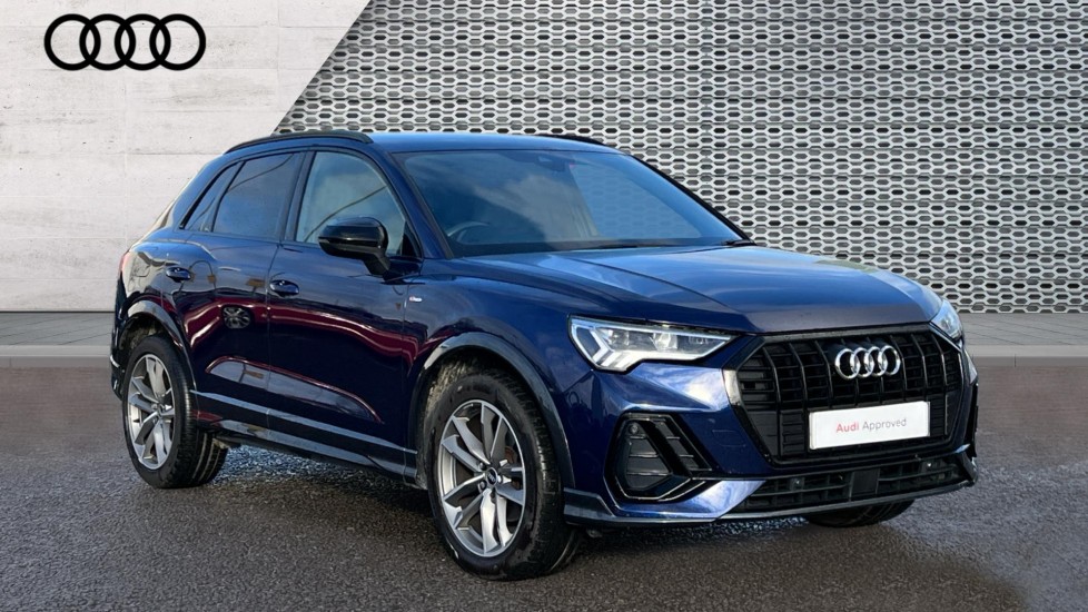 Main listing image - Audi Q3