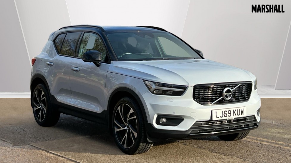 Main listing image - Volvo XC40