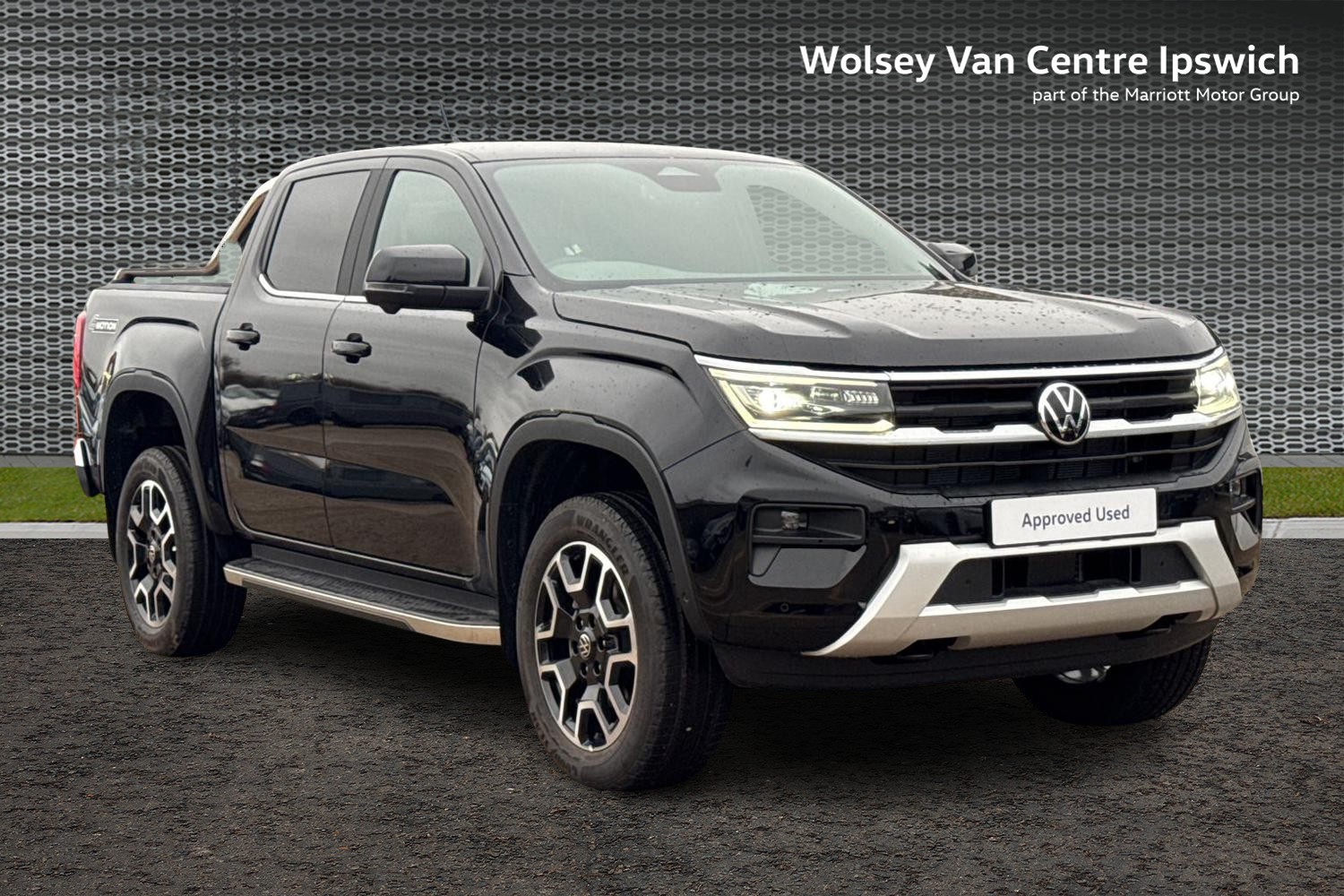 Main listing image - Volkswagen Amarok