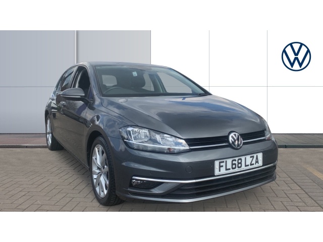 Main listing image - Volkswagen Golf
