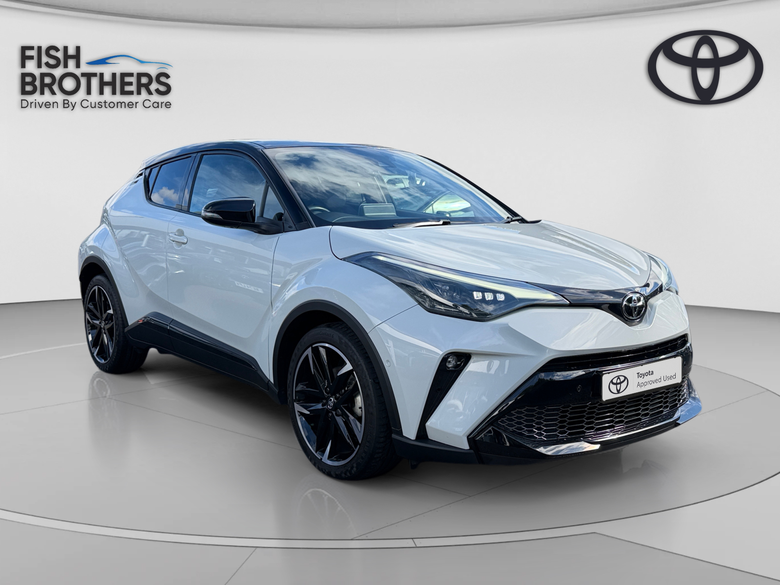 Main listing image - Toyota C-HR