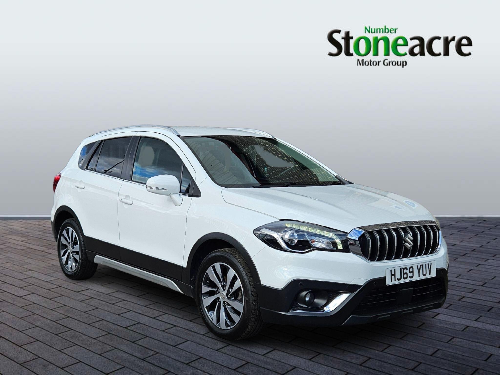 Main listing image - Suzuki SX4 S-Cross