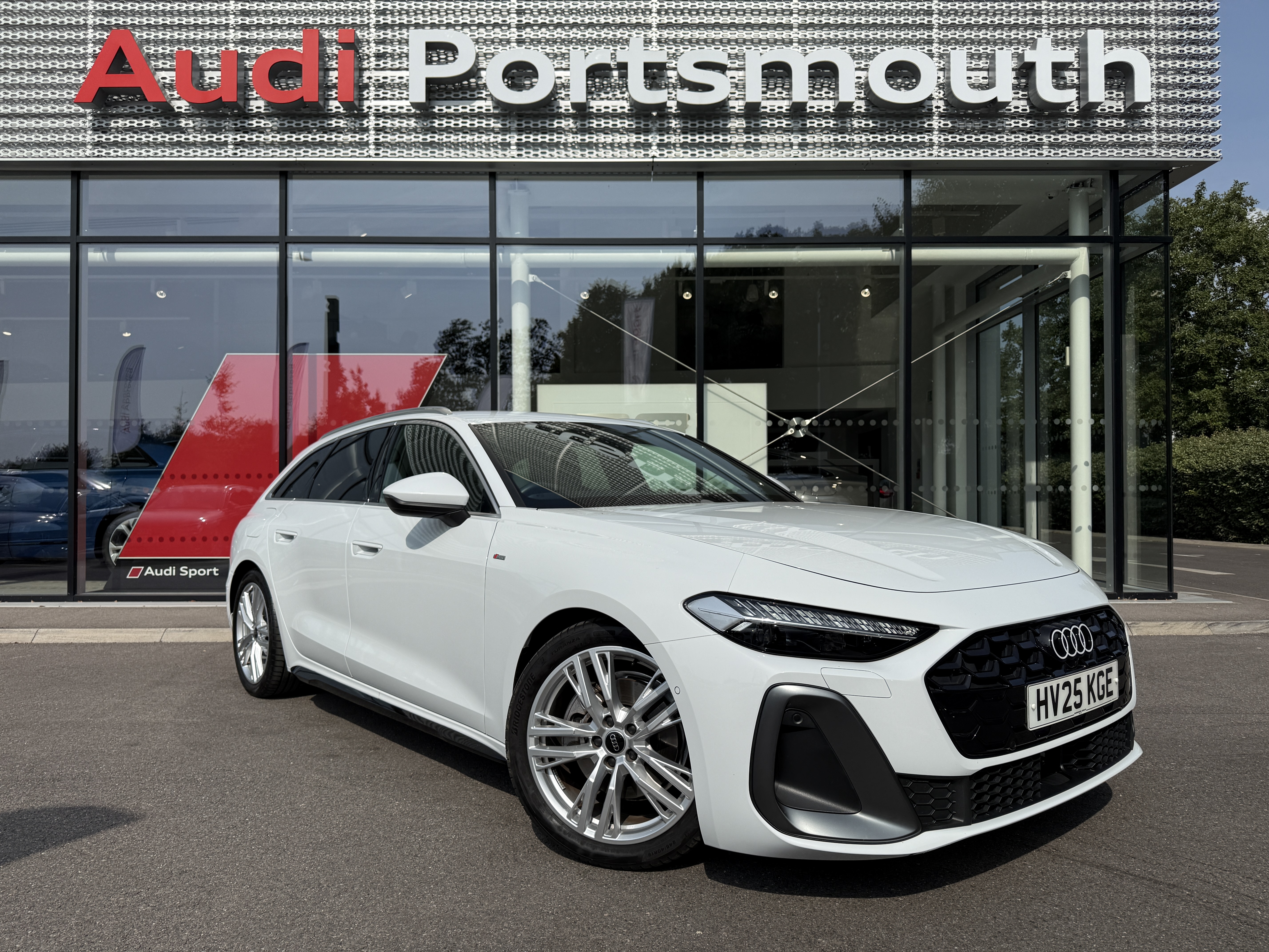 Main listing image - Audi A5