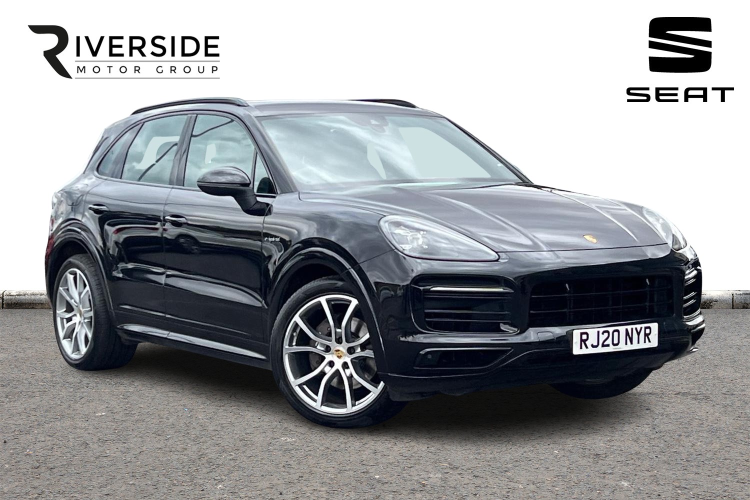 Main listing image - Porsche Cayenne