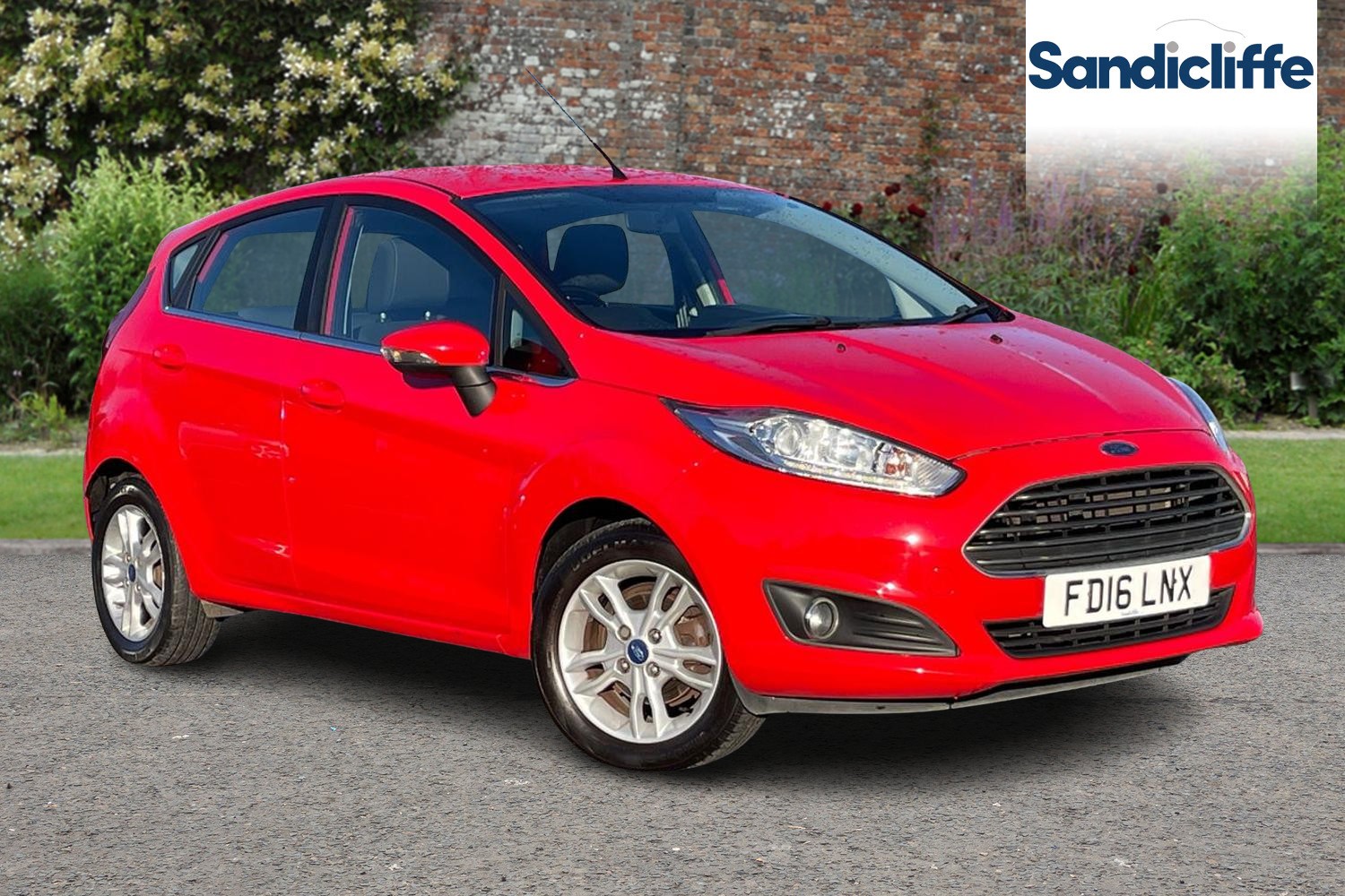 Main listing image - Ford Fiesta