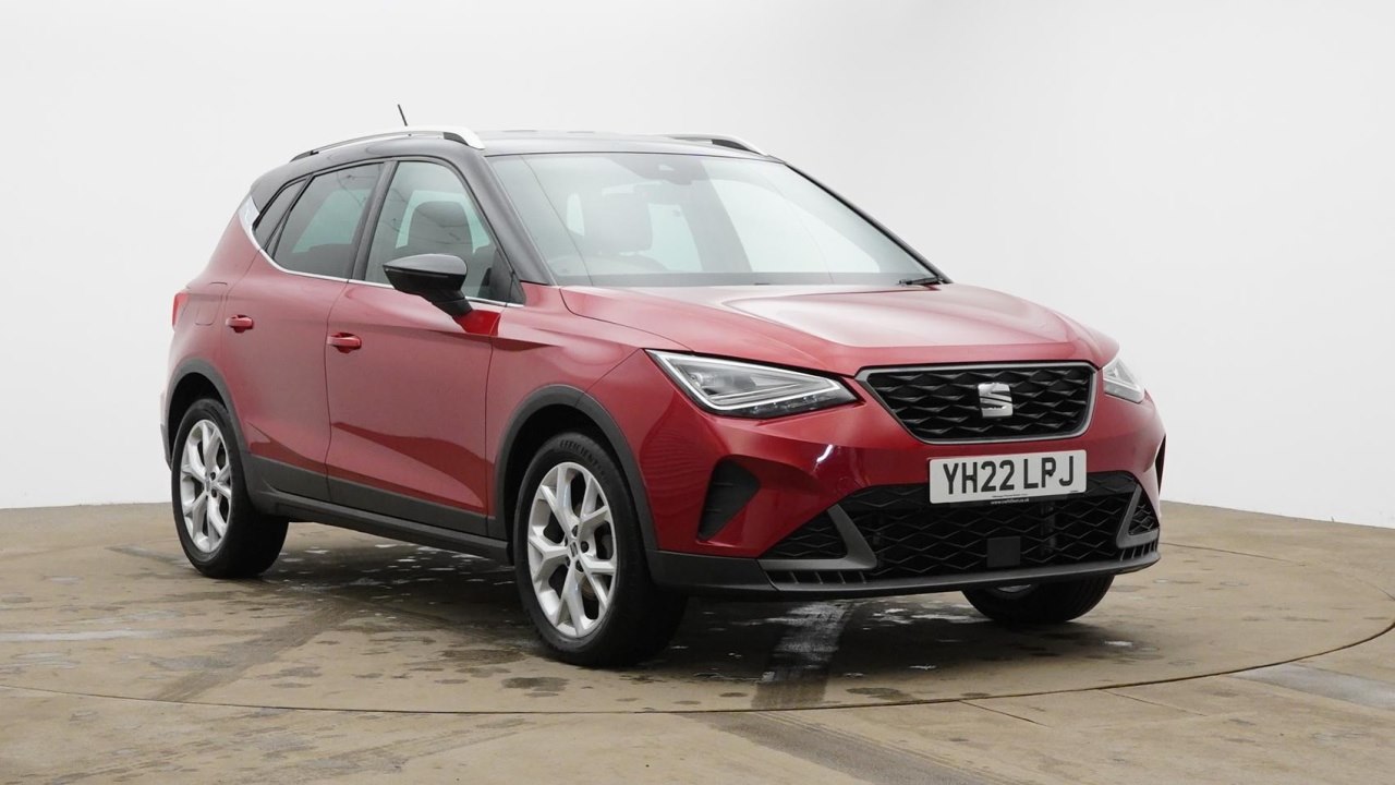 Main listing image - SEAT Arona