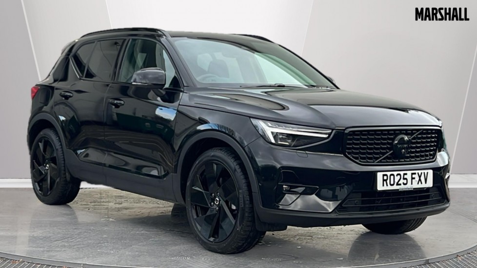 Main listing image - Volvo XC40