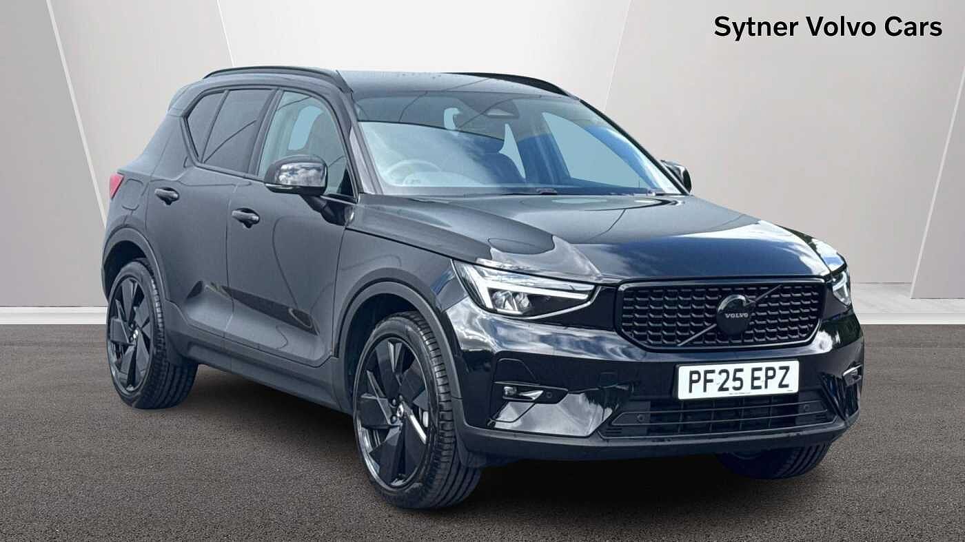 Main listing image - Volvo XC40