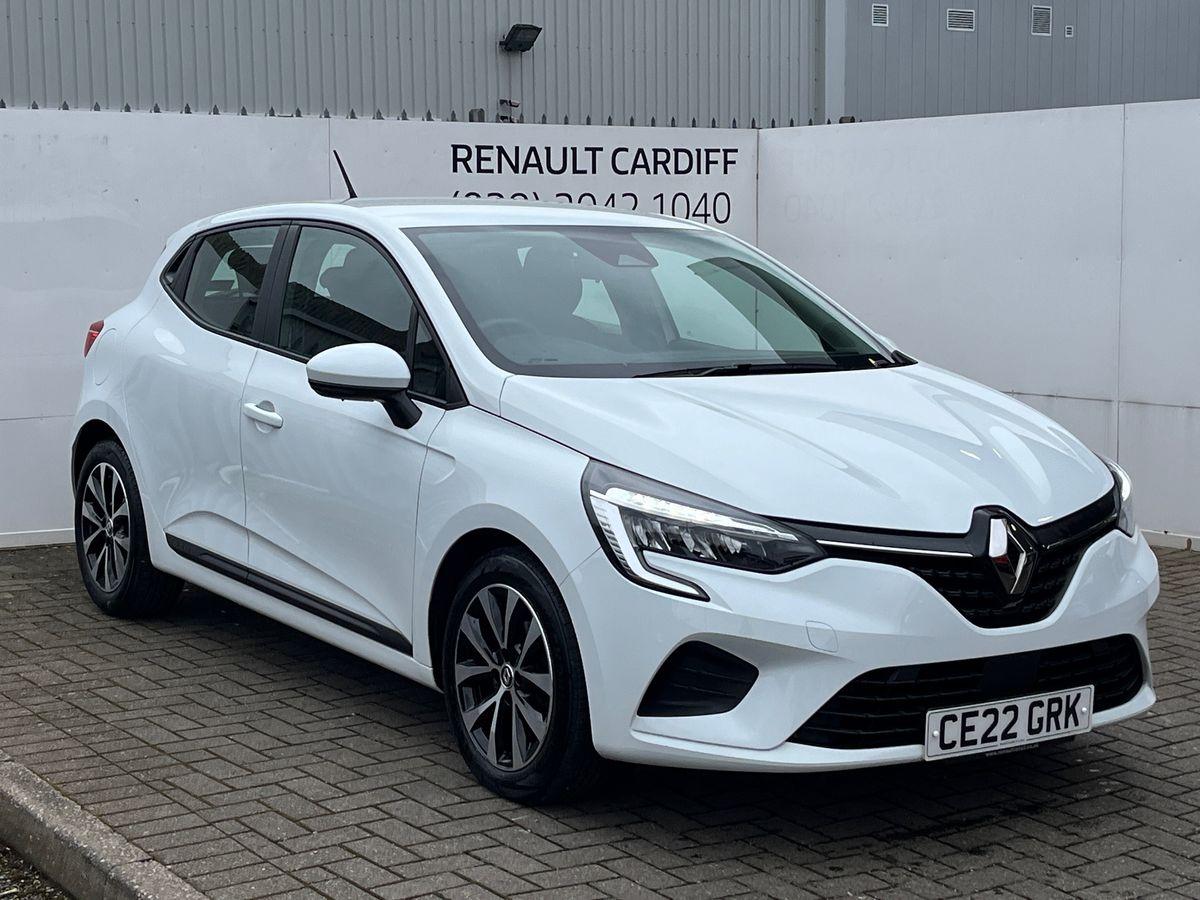 Main listing image - Renault Clio