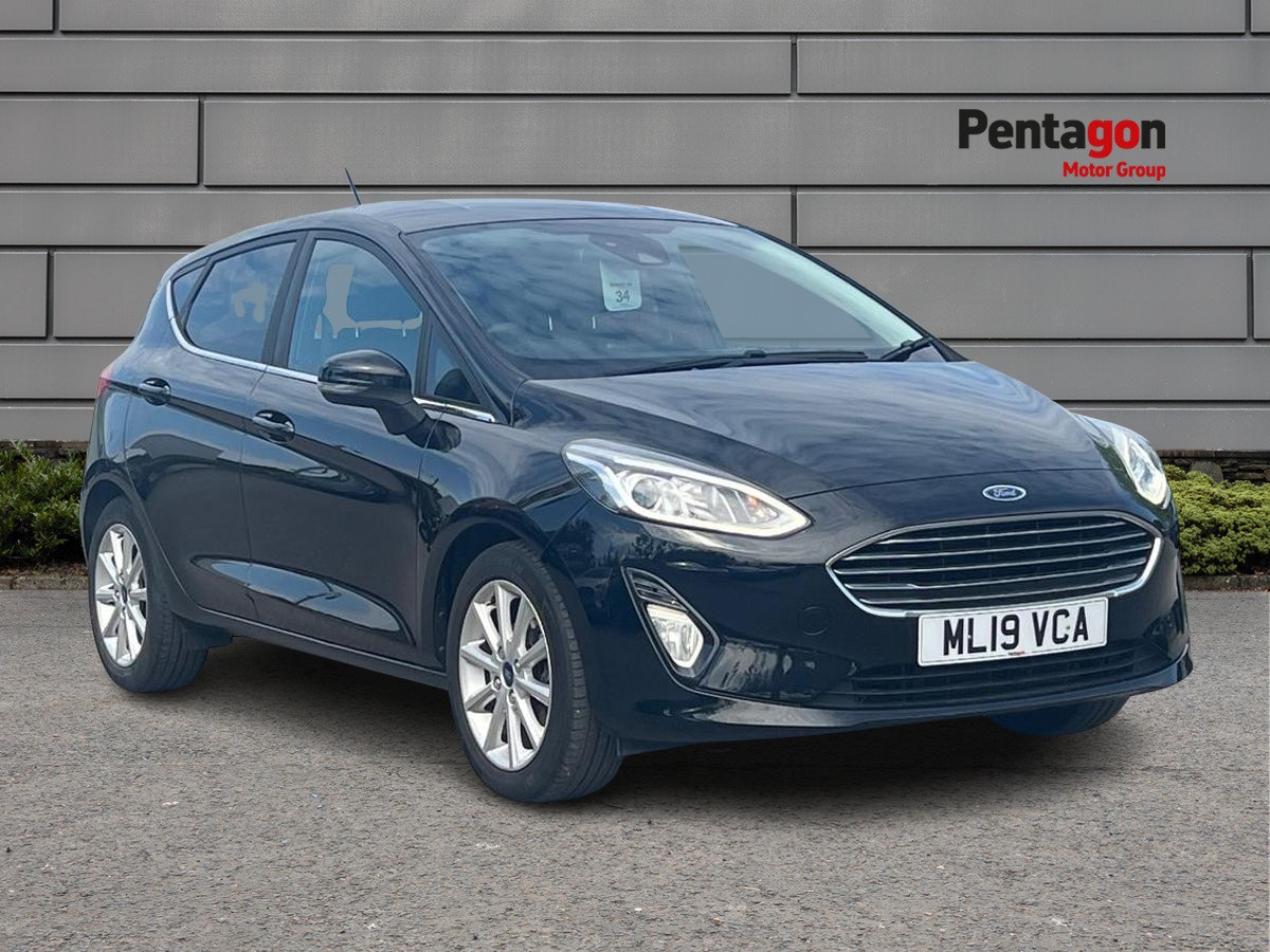 Main listing image - Ford Fiesta