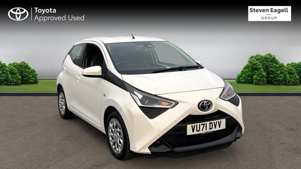 Main listing image - Toyota Aygo