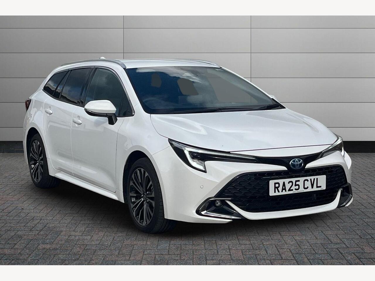 Main listing image - Toyota Corolla Touring Sport