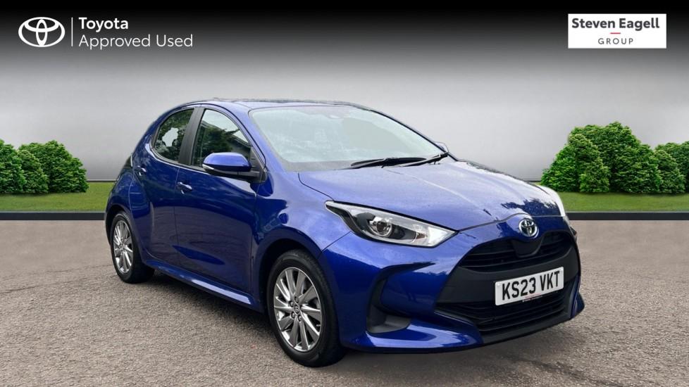 Main listing image - Toyota Yaris