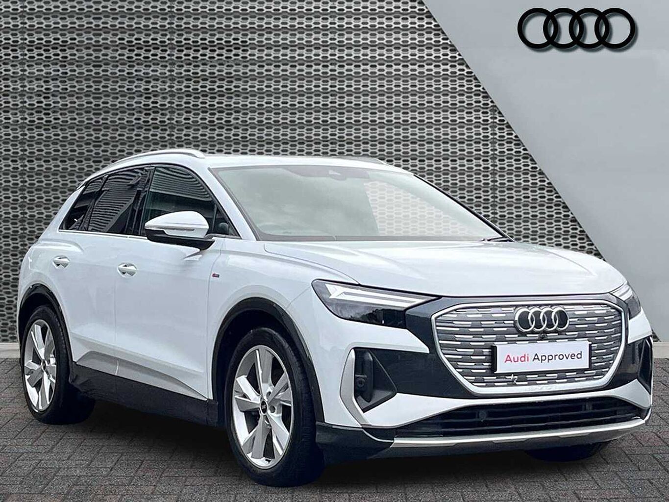 Main listing image - Audi Q4