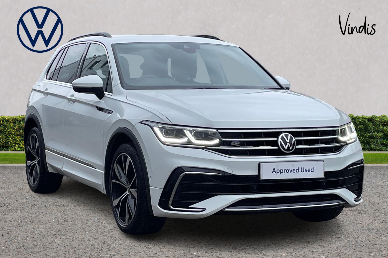 Main listing image - Volkswagen Tiguan