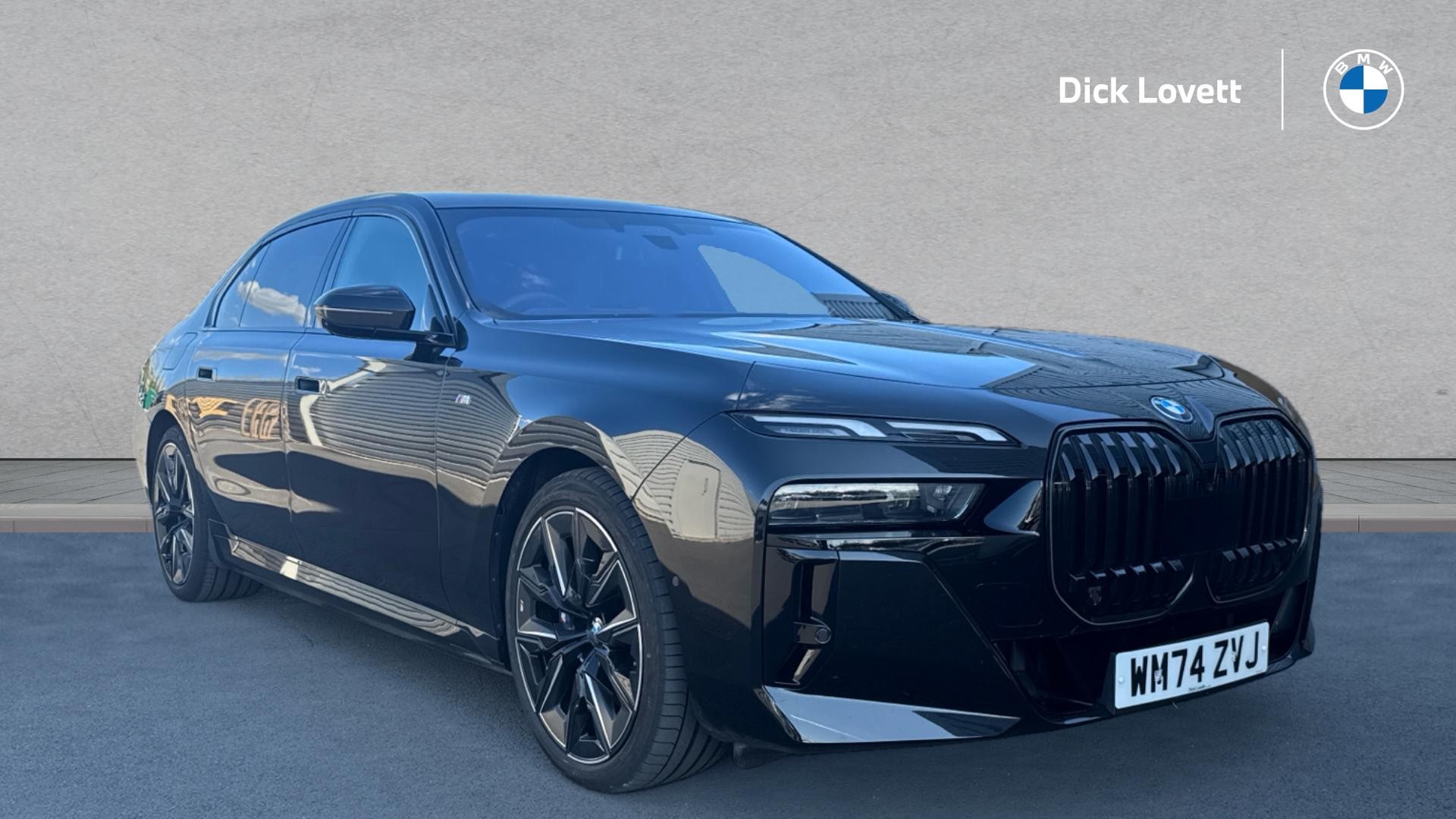 Main listing image - BMW 7 Series