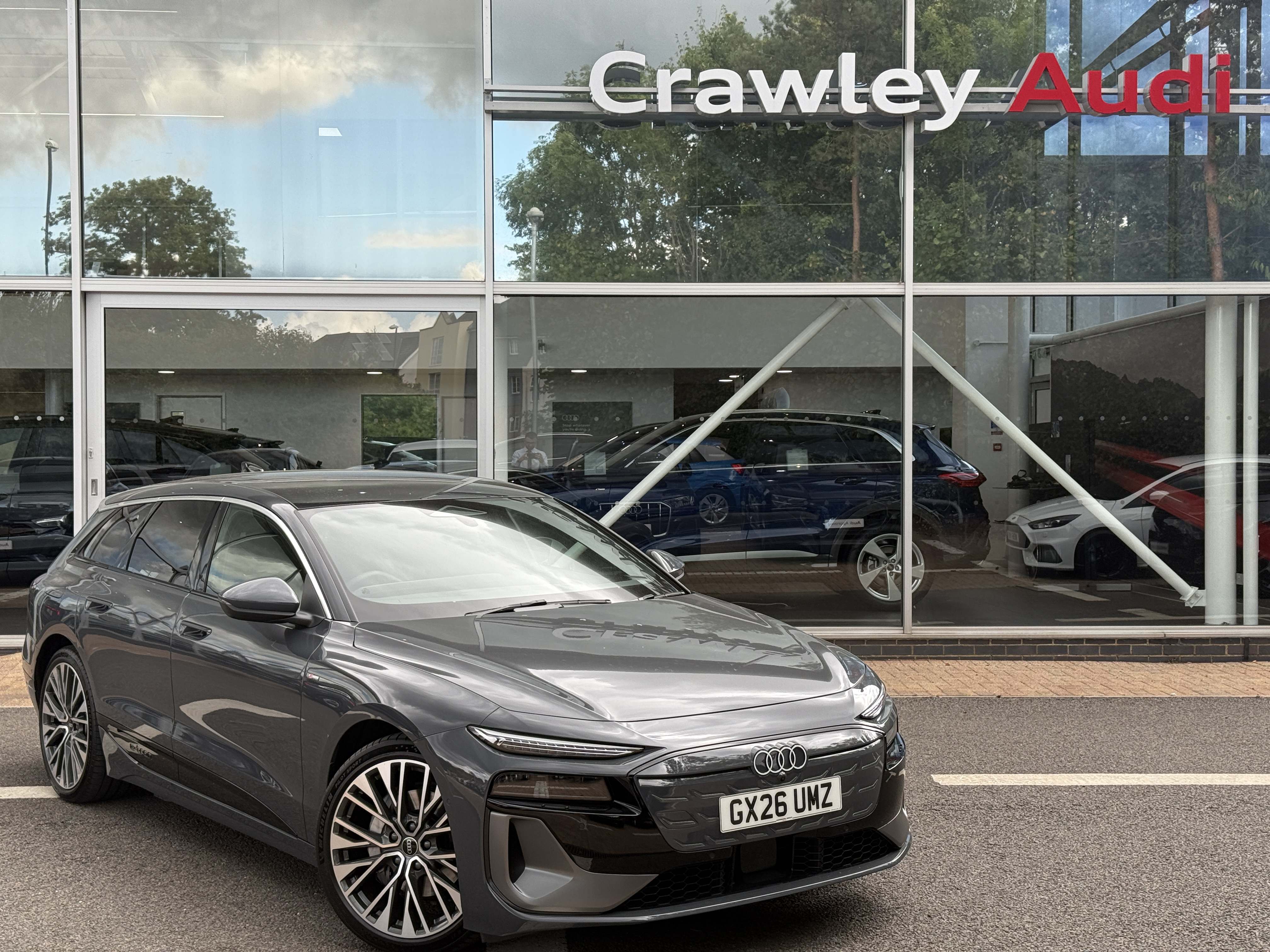 Main listing image - Audi A6