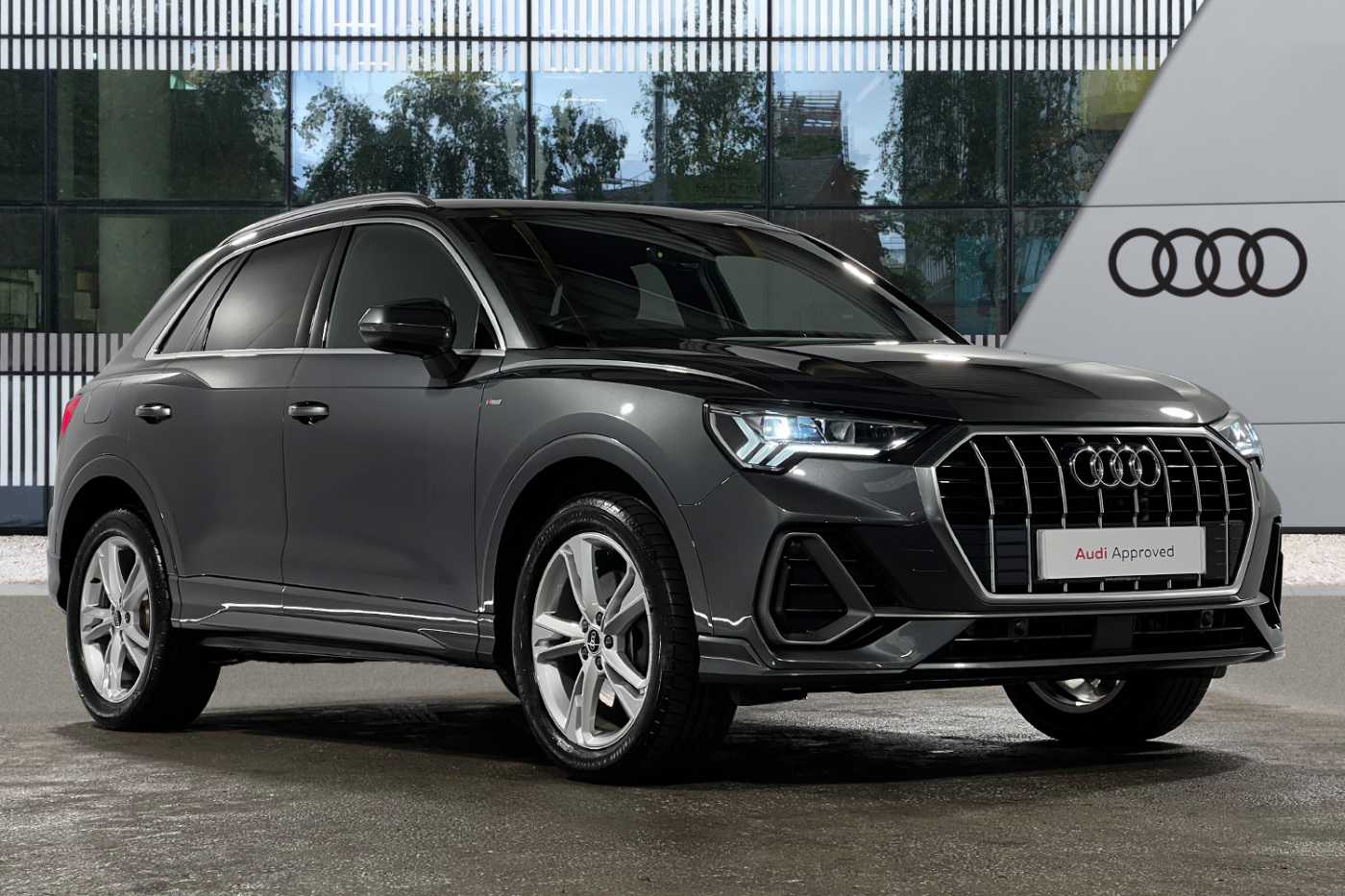 Main listing image - Audi Q3