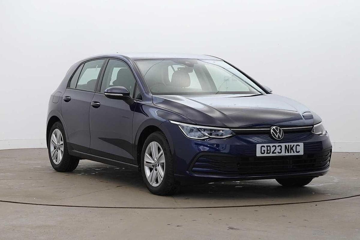 Main listing image - Volkswagen Golf