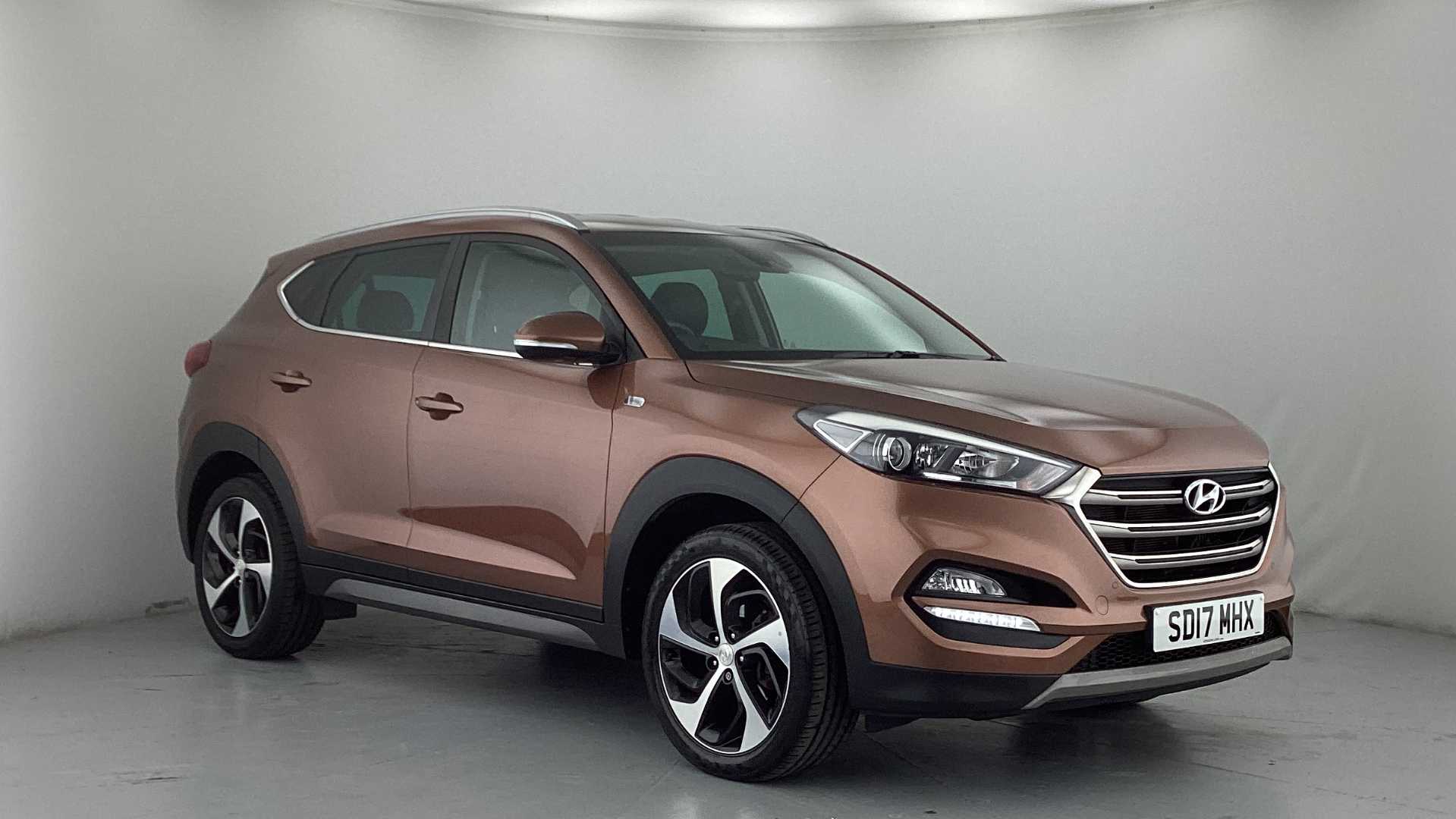 Main listing image - Hyundai Tucson