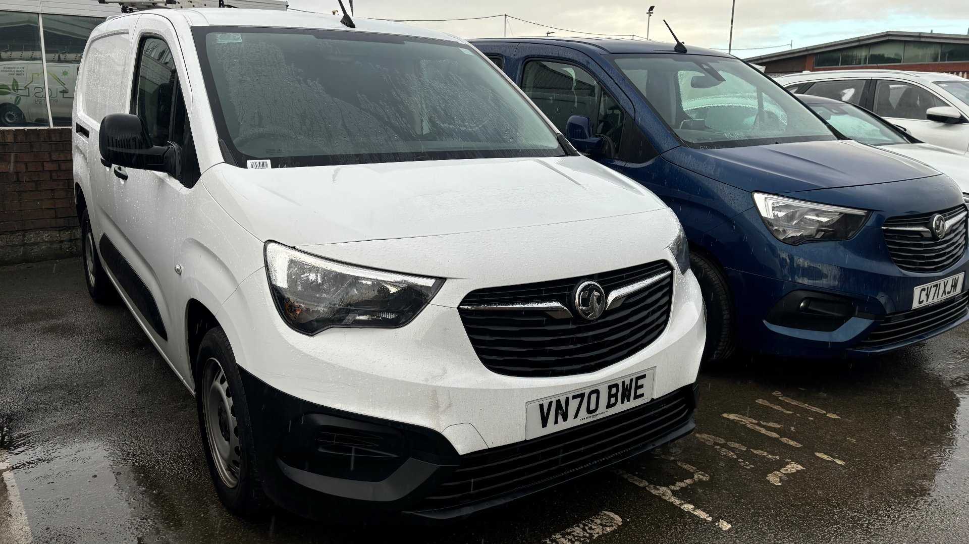 Main listing image - Vauxhall Combo Cargo