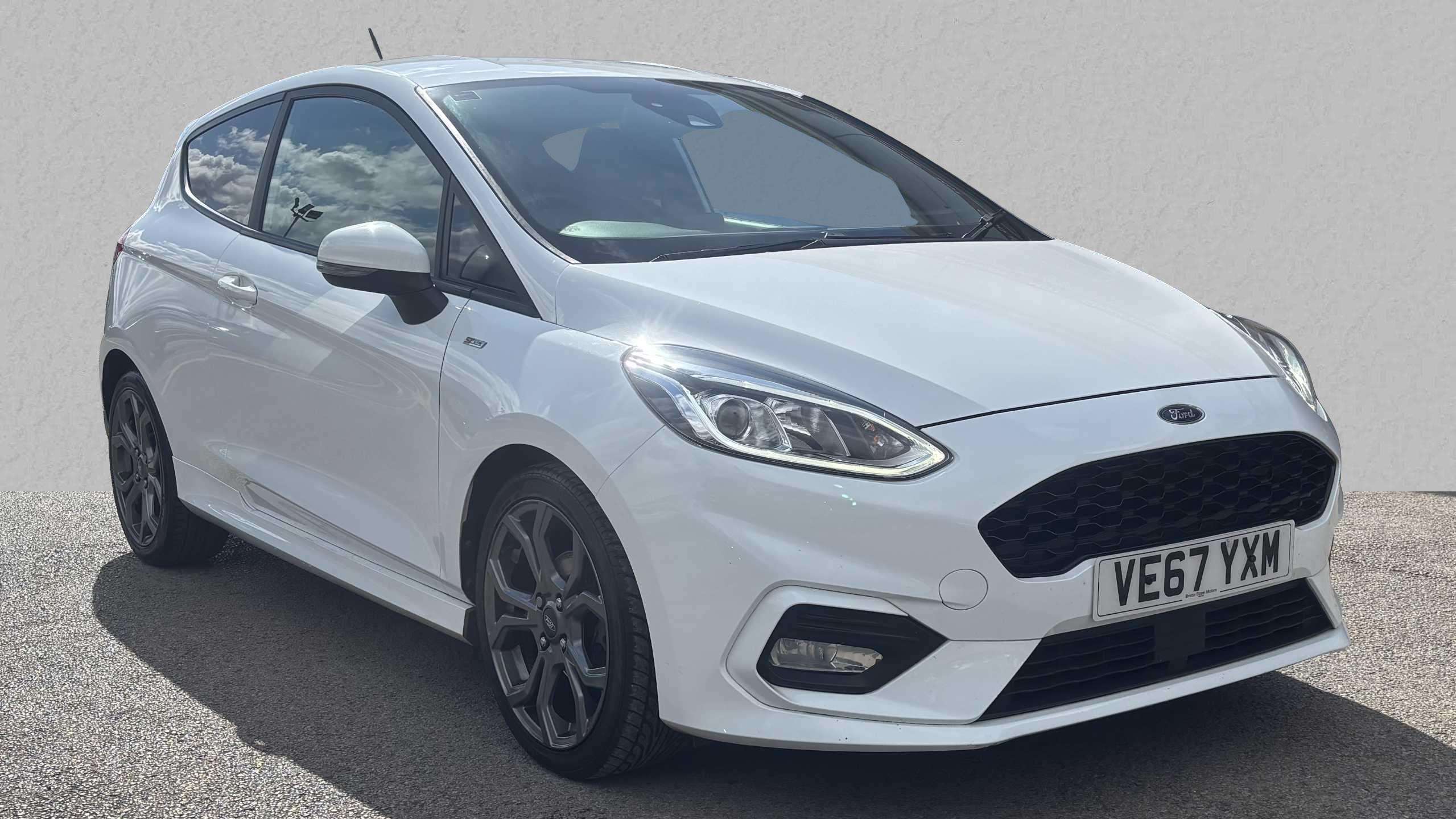 Main listing image - Ford Fiesta