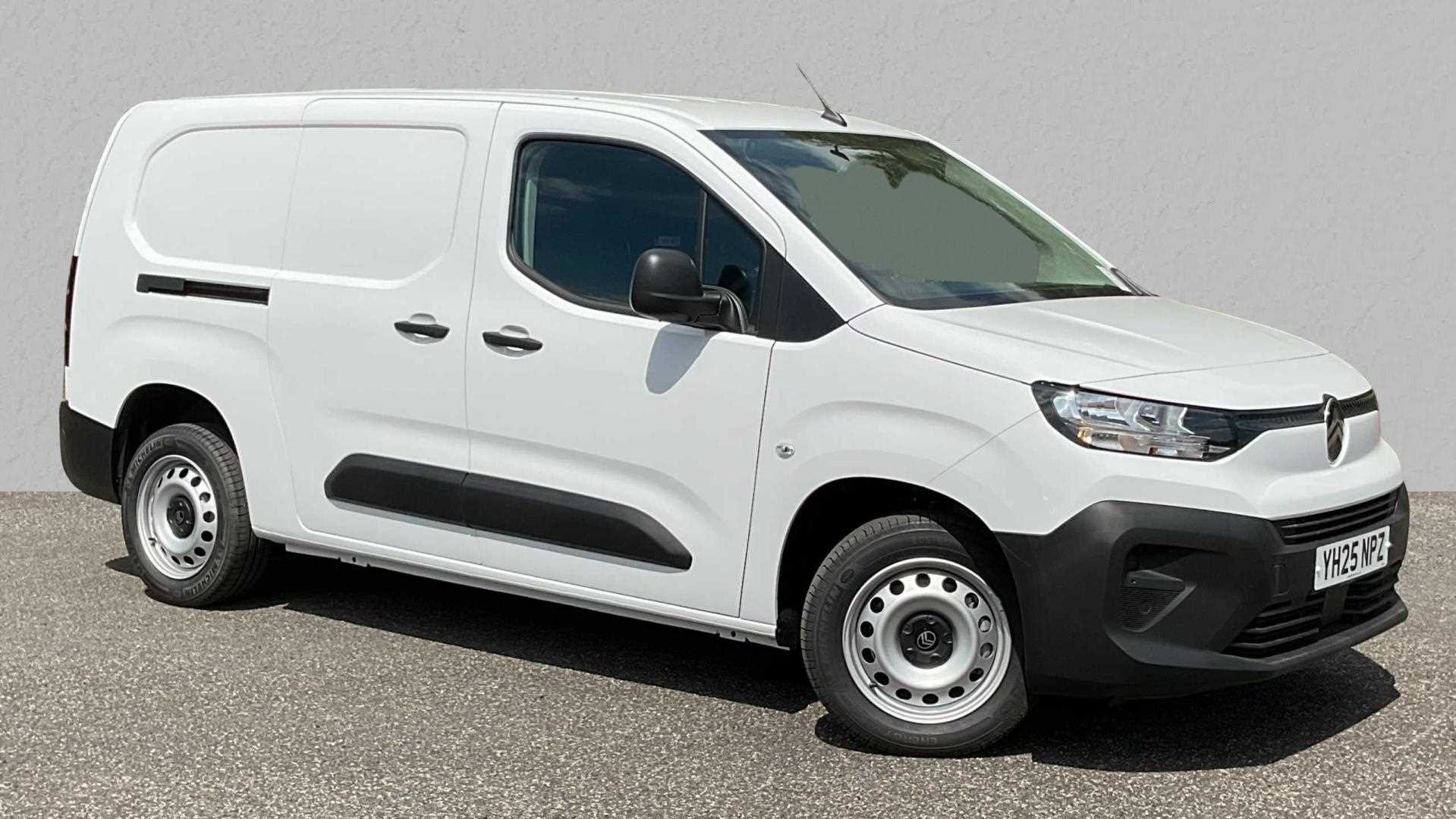 Main listing image - Citroen Berlingo Van