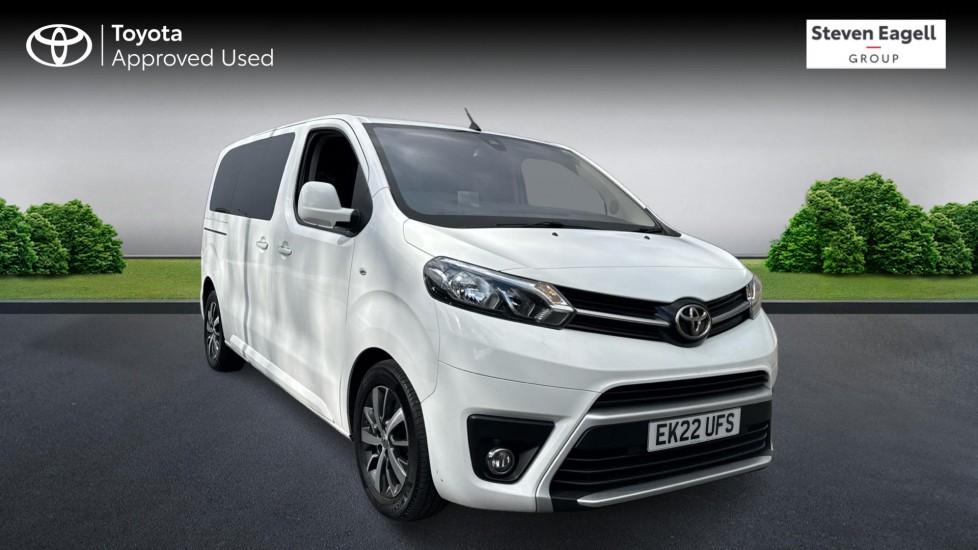 Main listing image - Toyota Proace Verso