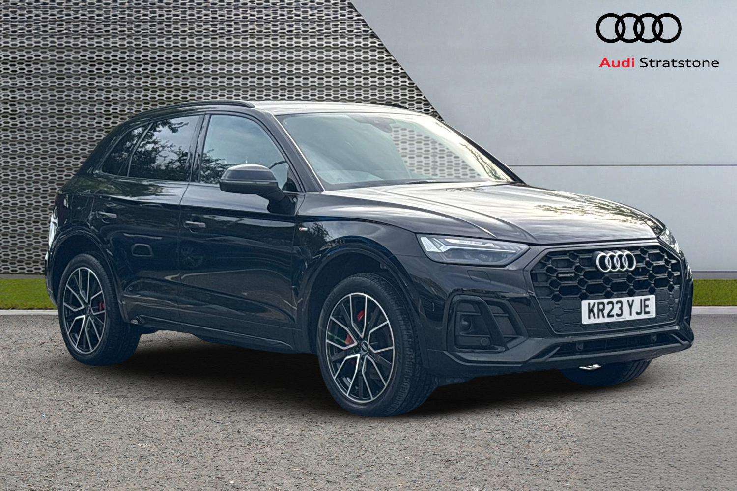 Main listing image - Audi Q5