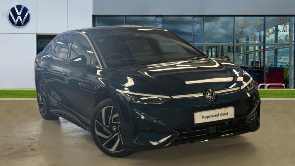 Main listing image - Volkswagen ID.7