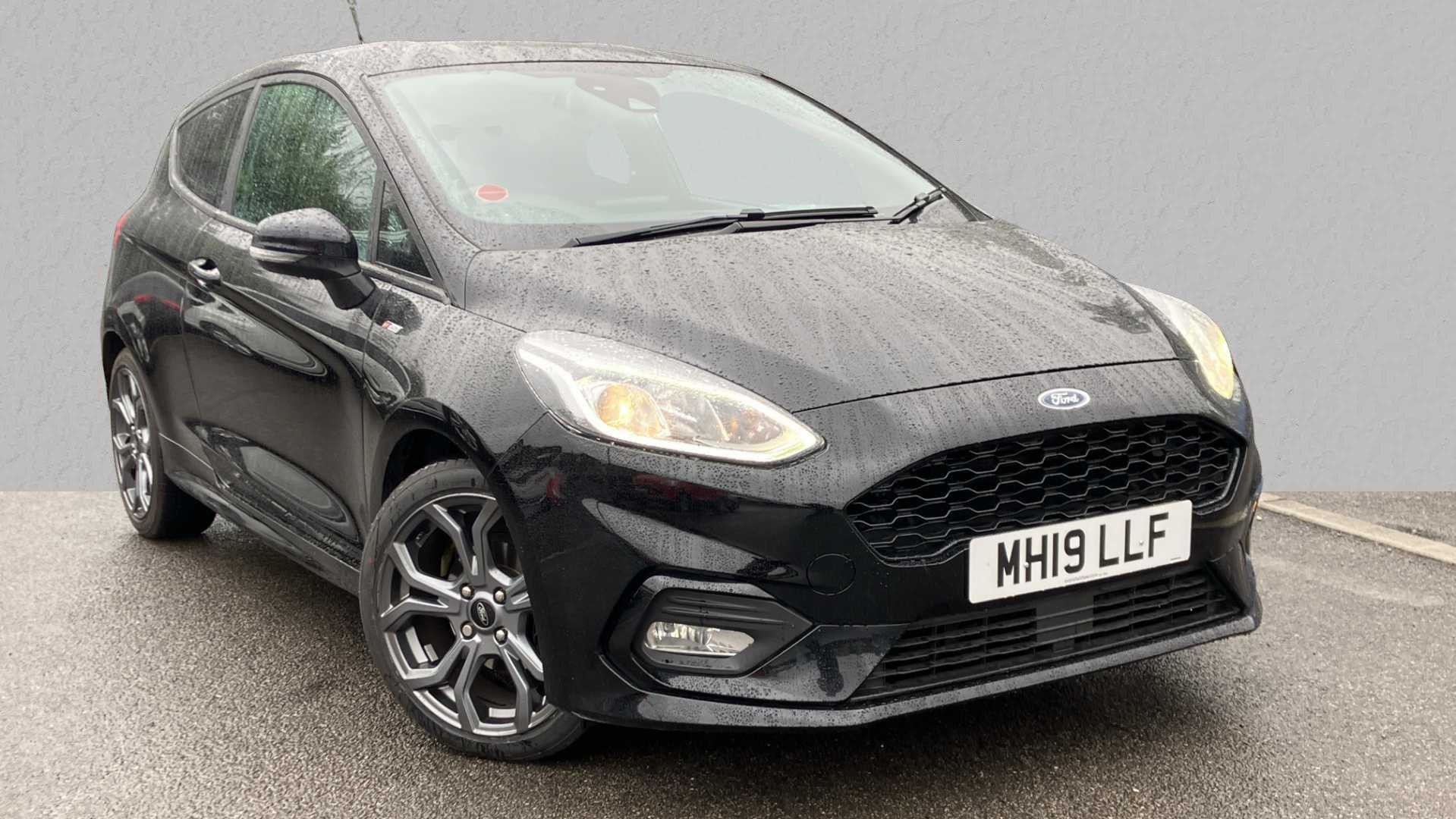 Main listing image - Ford Fiesta