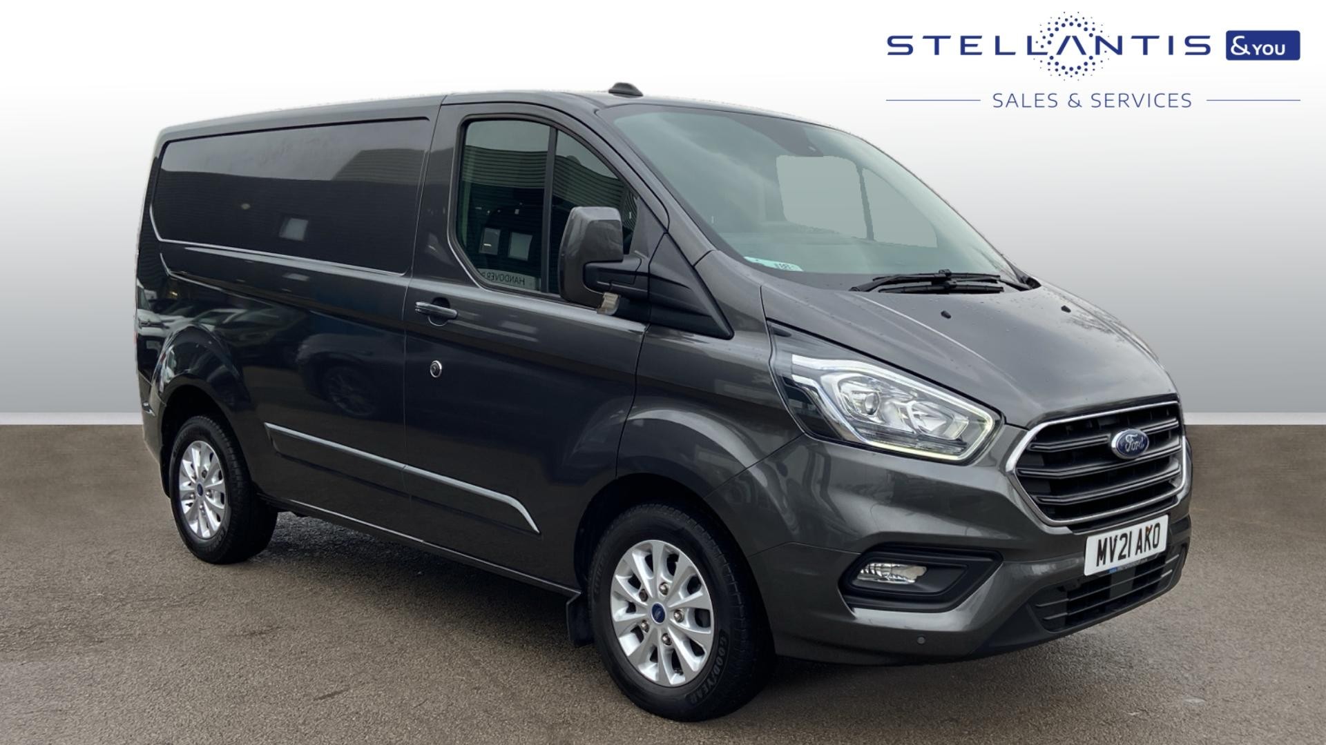 Main listing image - Ford Transit Custom