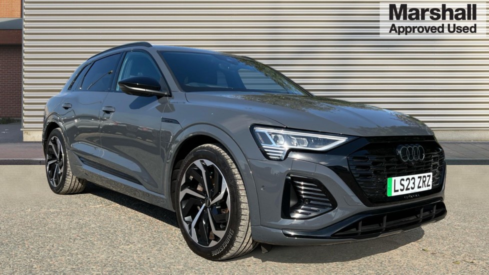 Main listing image - Audi Q8 e-tron